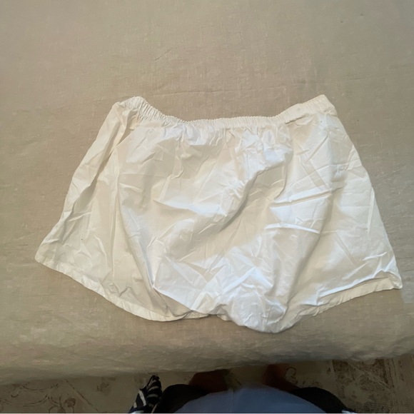 3 pair of never worn Calvin Klein boxer shorts. - Picture 4 of 6